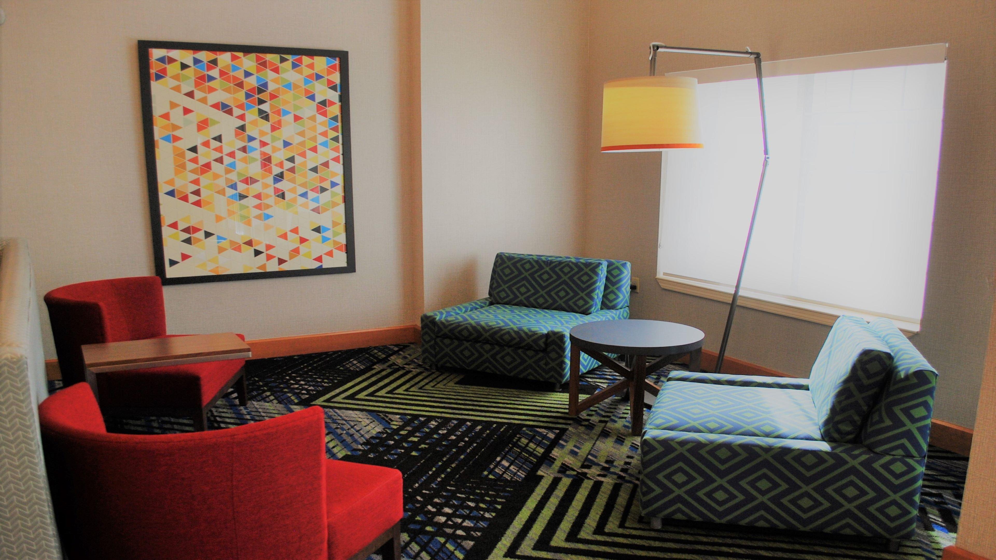 Holiday Inn Express & Suites Indianapolis North - Carmel By Ihg Экстерьер фото