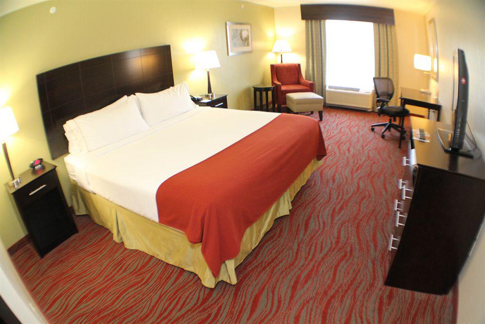 Holiday Inn Express & Suites Indianapolis North - Carmel By Ihg Экстерьер фото